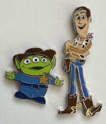 97778 - Toy Story - Woody with Alien Wearing Woody's Hat and Badge