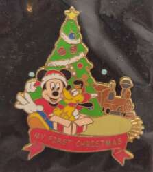 100317 - Christmas 2003 - My First Christmas Mickey with Pluto - Walt Disney World