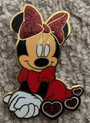 100431 - Minnie with Glitter Hearts and Bow - Disneyland Resort Paris