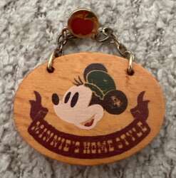 100443 - Minnie’s home style - Tokyo Disneyland Resort