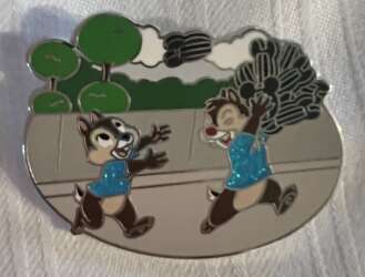 100456 - Celebrating 25 Years of Disney Pin Trading - Chip and Dale Carrying Pin Backs alternate image