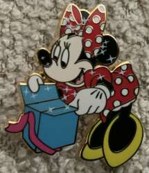 100507 - Disney Store Cast Member Exclusives - Minnie - Disney Store US