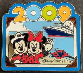 100524 - Disney Cruise Line - Mickey and Minnie Postcard 2009 - Disney Cruise Line