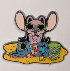 100608 - Hot Topic - Stitch and Angel Beach Blind Box - Putting on Sun Block - Loungefly