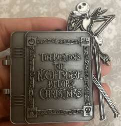 100649 - Nightmare Before Christmas Book - Sally - Disney Studio Store Hollywood / Soda Fountain