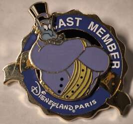 100815 - Cast Member - Disneyland Paris - Génie - Disneyland Resort Paris