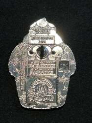 100996 - WDW Hidden Disney Series 2025 Wave B: Cupcake Treats - Donald Duck - Walt Disney World alternate image