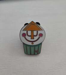 101138 - DLR Hidden Disney Series 2025 Wave B: Cupcake Treats - It's a Small World - Disneyland Resort alternate image