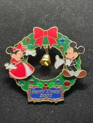 Mickey & Minnie Mouse - Wreath & Bell