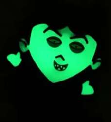 101356 - The Nightmare Before Christmas Skateboard Glow-In-The-Dark Blind Box - Lock on Skateboard - Disney Licensed alternate image