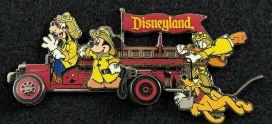 101934 - Disneyland Fire Engine - Disneyland Resort