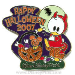 102103 - Happy Halloween 2007 - Cute Characters - Donald as a Devil - Walt Disney World