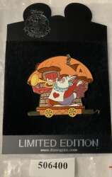 102317 - Alice in wonderland train - White Rabbit - Disney Store US alternate image