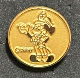 102489 - Mickey Police Gold Security - Theme Park Cast Member Exclusive