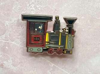 102556 - Fantasy Pin Series: CharmedAndCozy - Pin Pals - Runaway Railway scene pin - Fantasy Unlicensed