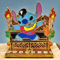102583 - 3D Diorama Collection - Stitch as Elvis - Disney Store US