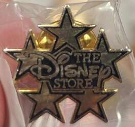 102592 - Disney Store Cast Member Exclusives - 5 Gold Stars - Training Completion Gift (Version 1) - Disney Store US