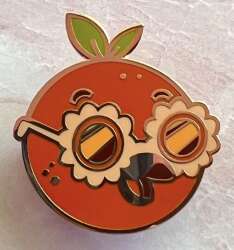 Orange bird with glasses