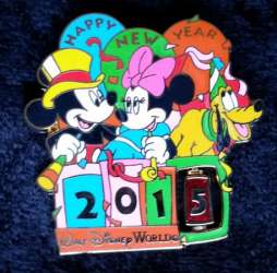 4039 - New Year's Eve/Day - 2014/2015 Spinner - Mickey, Minnie and Pluto - Walt Disney World alternate image