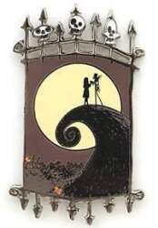 102740 - Jack and Sally on Spiral Hill in Skull Fence Frame - Disney Auctions