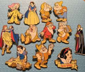 102768 - Snow White and Seven Dwarfs Dufort & Sons - Full 12 Pin Series - Disney Licensed