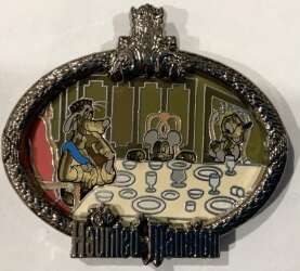 102933 - Hidden Disney Collection - Goofy and Donald dining - Walt Disney World