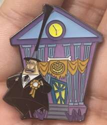 103035 - Hot Topic - The Nightmare Before Christmas Blind Box - Mayor - Loungefly alternate image