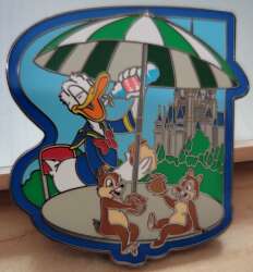 35858 - Cast Member Pin Party Series 3 - Backstage Pass Pin Trading Tour - Donald, Chip and Dale on Snack Break - Walt Disney World alternate image