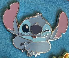 96043 - BoxLunch - Lilo & Stitch - Winking Stitch - Loungefly alternate image
