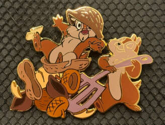 103320 - Disney Auctions - Chip and Dale Spring Cleaning - Disney Auctions