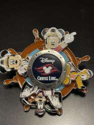 103621 - Unknown Series - Disney Cruise Captains Wheel - Mickey and Friends - Disney Cruise Line