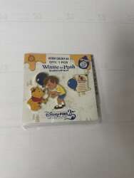 90870 - Winnie the Pooh Hundred Acre Wood Series - Plan to Retrieve Sweet Honey - Pooh and Christopher Robin alternate image