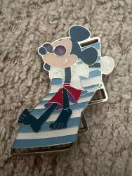 104200 - SuiSui Summer - Mickey in Beach Chair - Tokyo Disneyland Resort alternate image