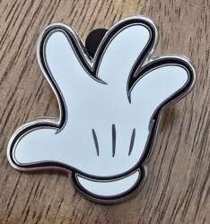 104209 - Mickey Mouse Glove