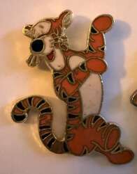 104551 - Winnie the Pooh - Tigger with Black Nose