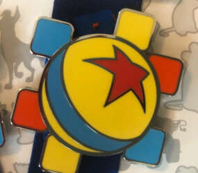 104575 - Starter Lanyard - Luxo Ball - Disneyland Resort Paris