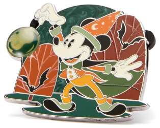 104659 - Mickey Mouse Family Halloween Collection - Sorcerer Mickey with Crystal Ball alternate image