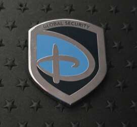 104751 - Global Security - Global Security - Classic D Global Security Logo Shield