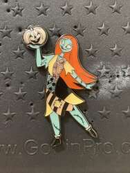 104753 - Hot Topic - The Nightmare Before Christmas Pumpkin Carving Blind Box - Sally - Loungefly alternate image