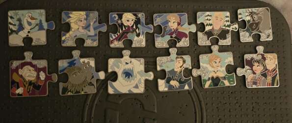 104868 - Character Connection Mystery Collection - Frozen - Character Connection Mystery Collection - Frozen - Complete with Chasers