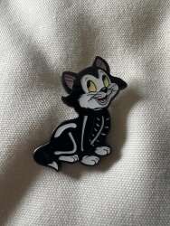 Figaro Halloween Skeleton