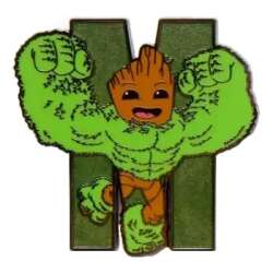 Groot as Hulk - M