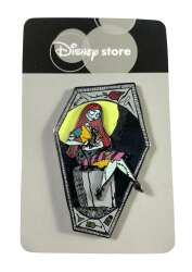 105248 - The Nightmare Before Christmas - Sally Sitting on a Tombstone - Disney Store Japan alternate image