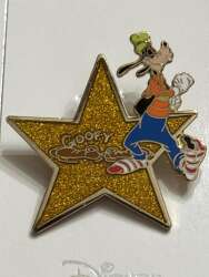Goofy in Gold Star