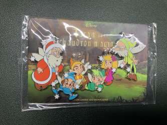 105494 - The Black Cauldron - King Eidilleg and fair folk - Disneyland Resort Paris alternate image