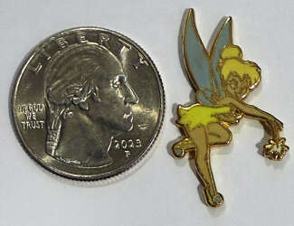 105878 - Mickey Mouse Sculpture with Mini Lanyard and Four Pins - Mini Tinker Bell