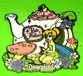 105931 - Tinker Bell with her Pixie Hollow Teapot - Disneyland Resort