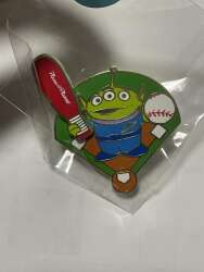 105994 - Magic Prize 2024 - E4 - Aliens Baseball - Hong Kong Disneyland