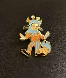 106016 - Hot Topic - Sensational Six Pastel Halloween Blind Box - Goofy as monster - Loungefly alternate image