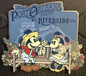 Riverside - Mickey and Minnie on Bench